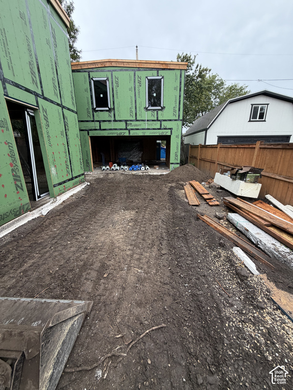 450 E BRYAN AVE photo 5