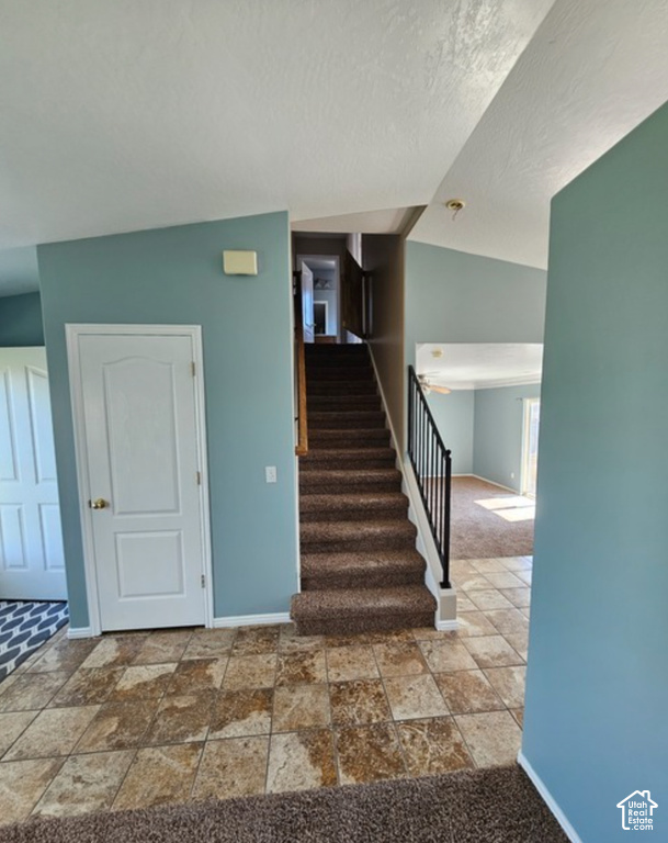 723 E FOX RUN DR photo 2