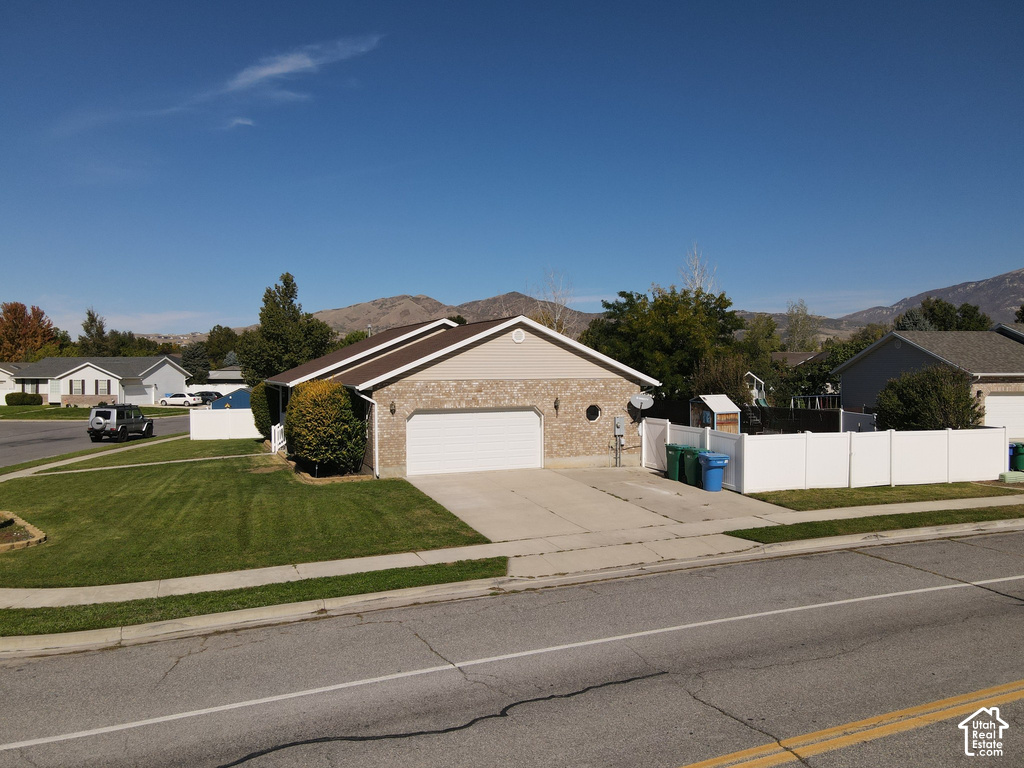 2106 N 1000 E photo 3
