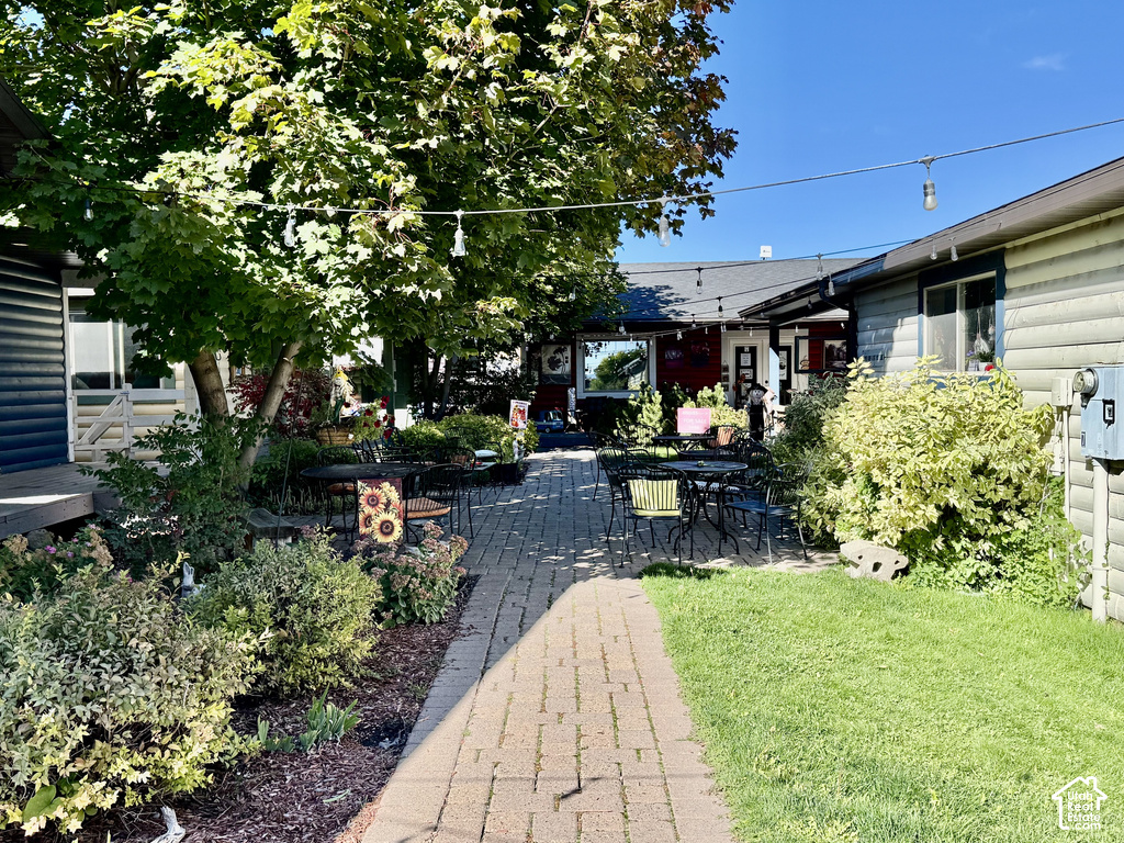 65 W LOGAN RD photo 4