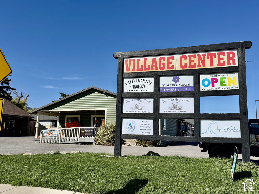 65 W LOGAN RD, Garden City