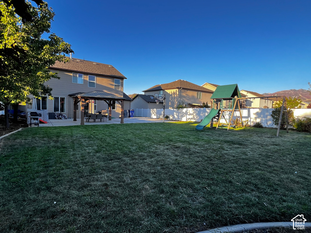897 W CAMBRIDGE DR photo 4