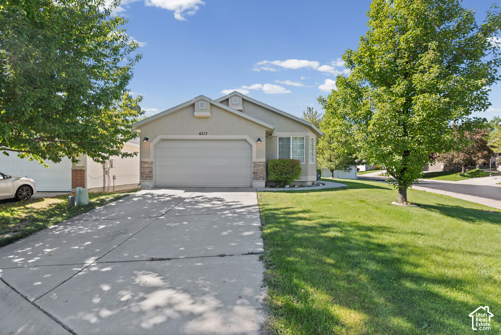 6717 S Empress Ln, West Jordan, UT 84081