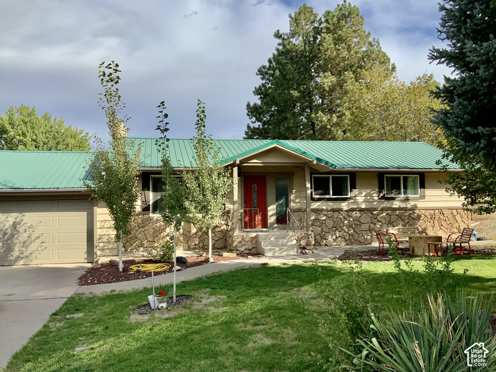 413 E 580 S, Monroe, UT 84754