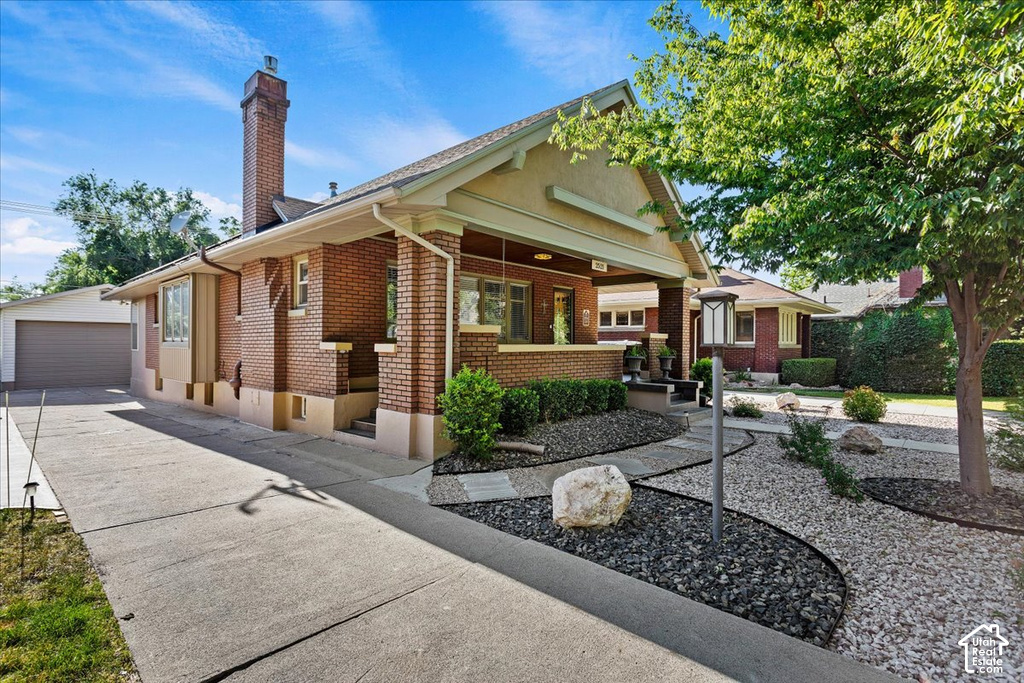 2521 BRINKER AVE photo 2