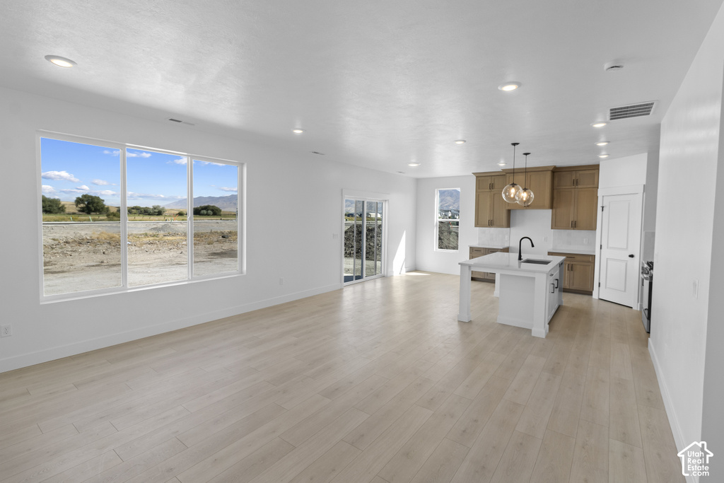 579 N 550 W photo 5