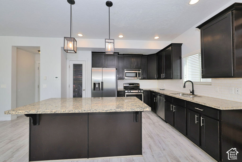 1204 E ROMA DR photo 3