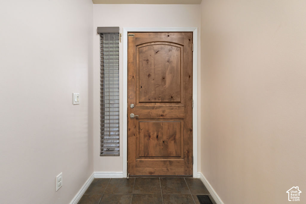 4086 E MOHICAN N photo 4