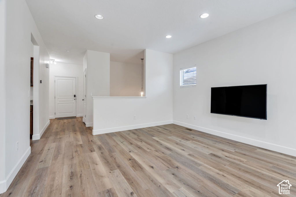246 E TOPSPIN WAY photo 4