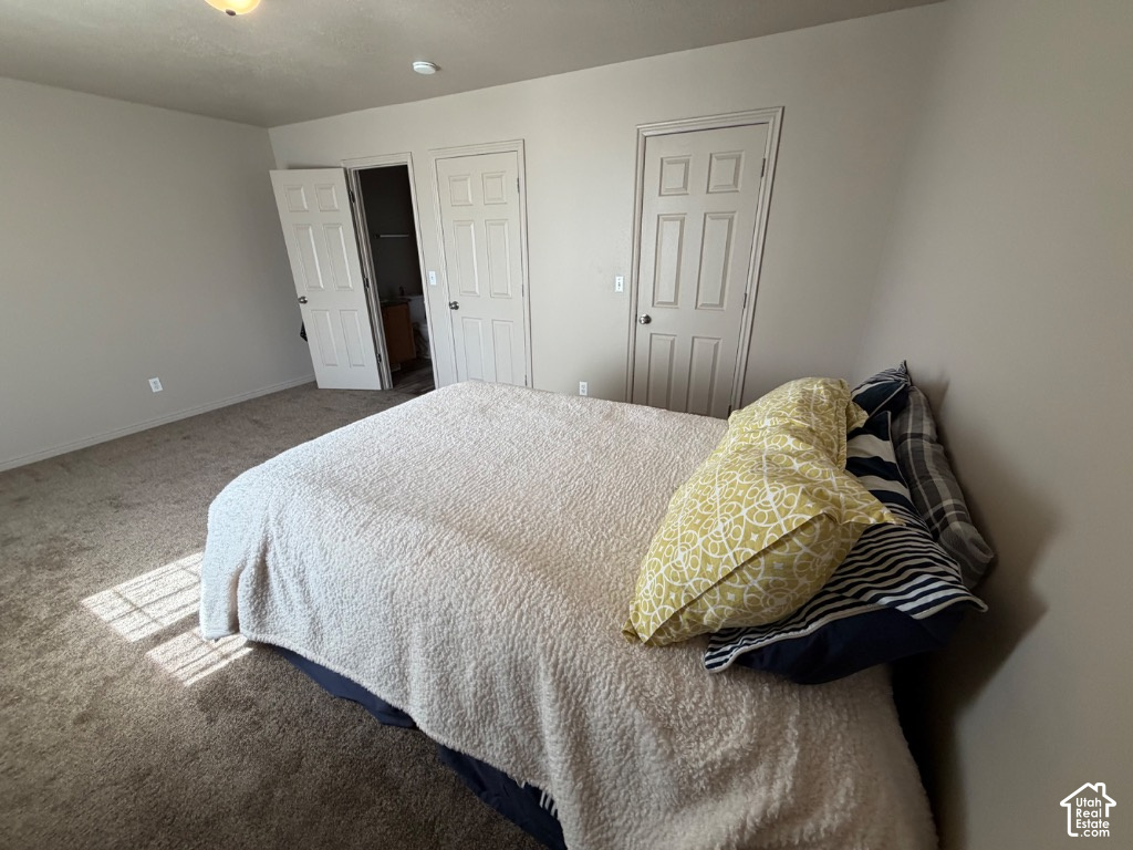 285 E 2300 N photo 4