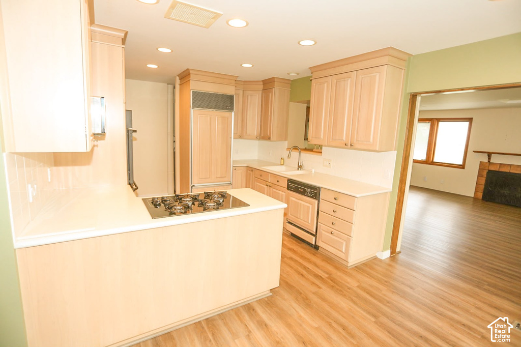 4075 S OLYMPIC WAY photo 5