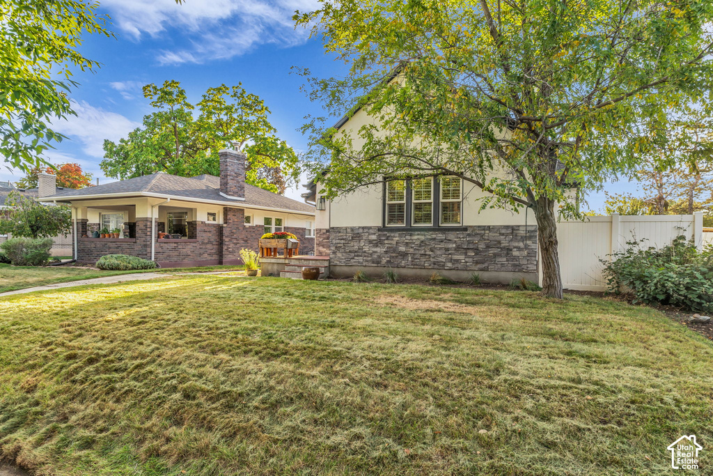 2520 ALDEN ST photo 2