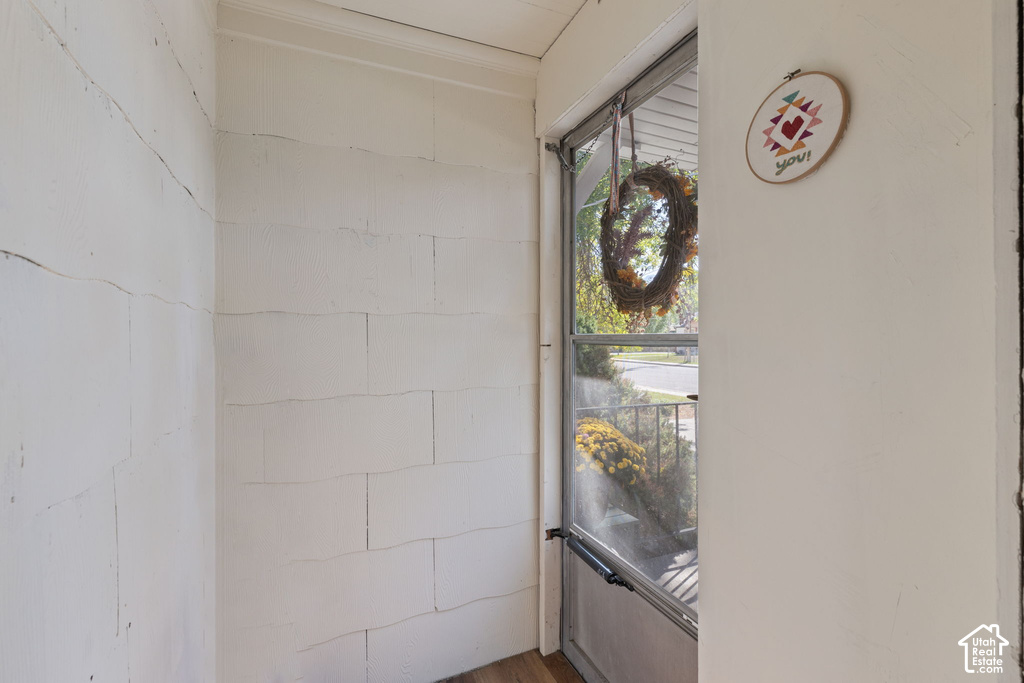 143 E FORBUSH S AVE photo 5