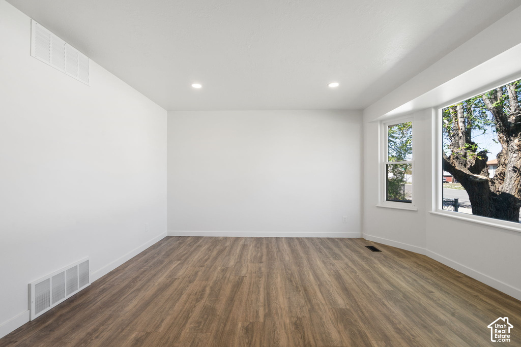 5545 WESTSLOPE DR photo 2