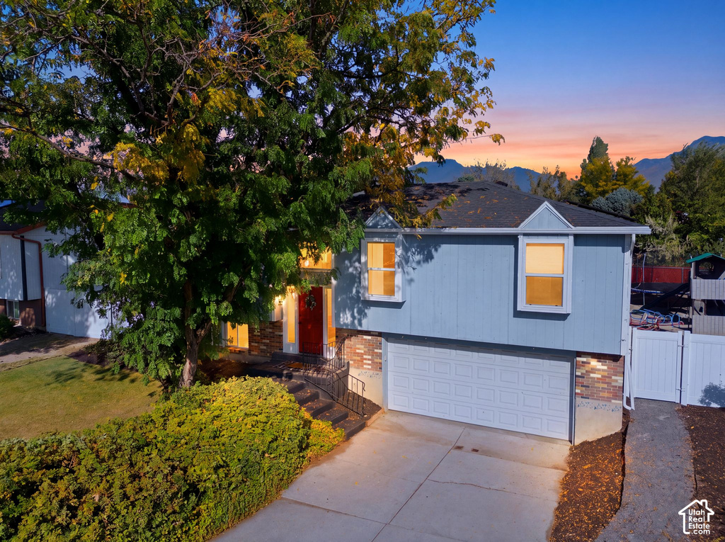 9183 S LAURA ANNE WAY photo 2