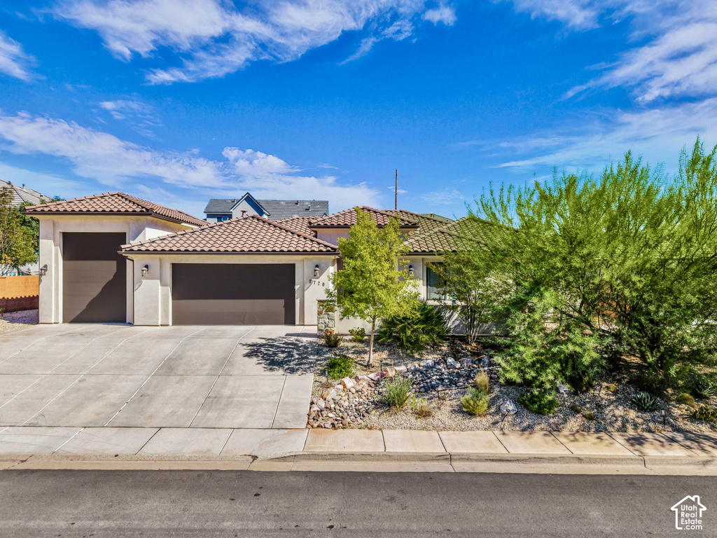 1720 LAVA COVE DR photo 2