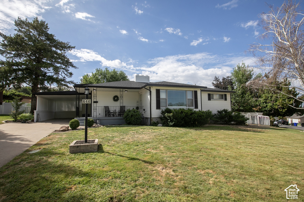644 E CRESTWOOD N CIR photo 2