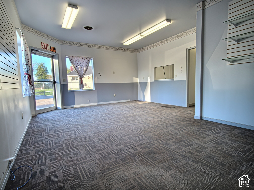 395 S VERNAL AVE photo 3