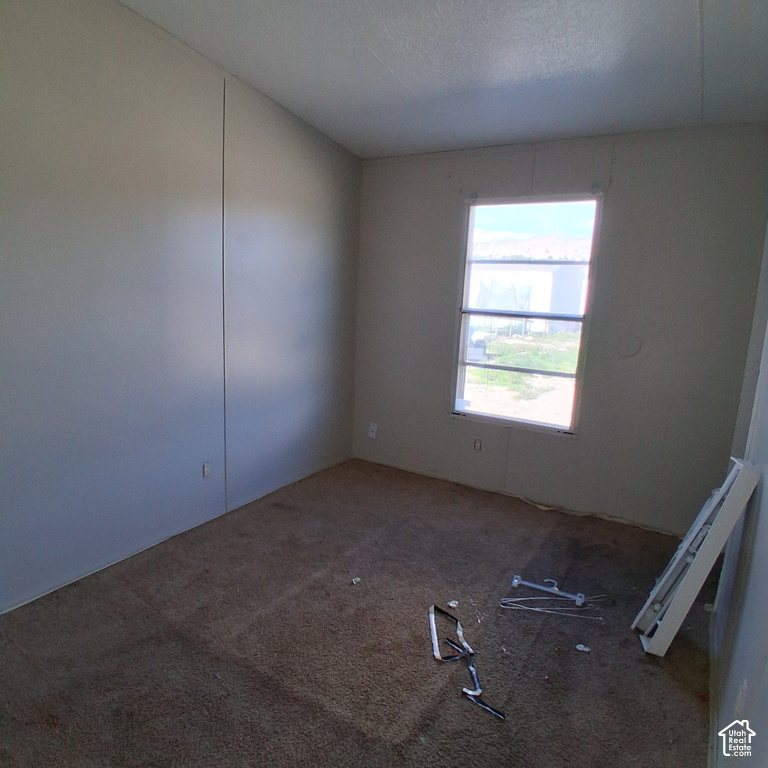 1101 S CARBON AVE photo 5