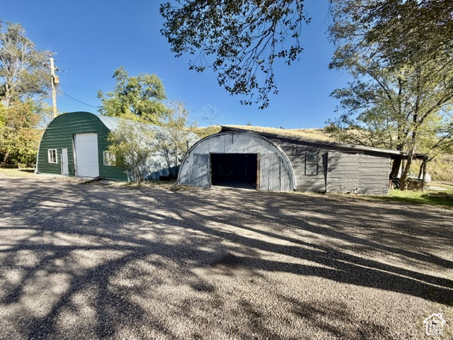 2962 N HIGHWAY 91 photo 3