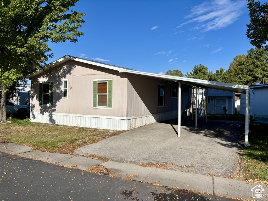 120 N 350 W photo 2