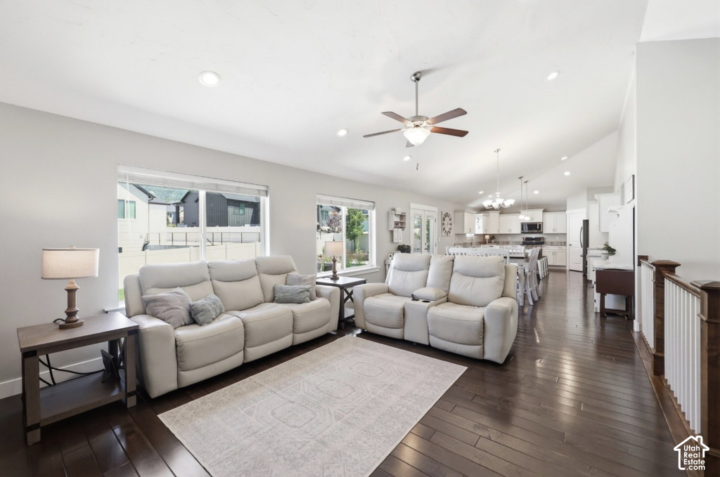 880 N ROCKY MOUNTAIN WAY photo 3