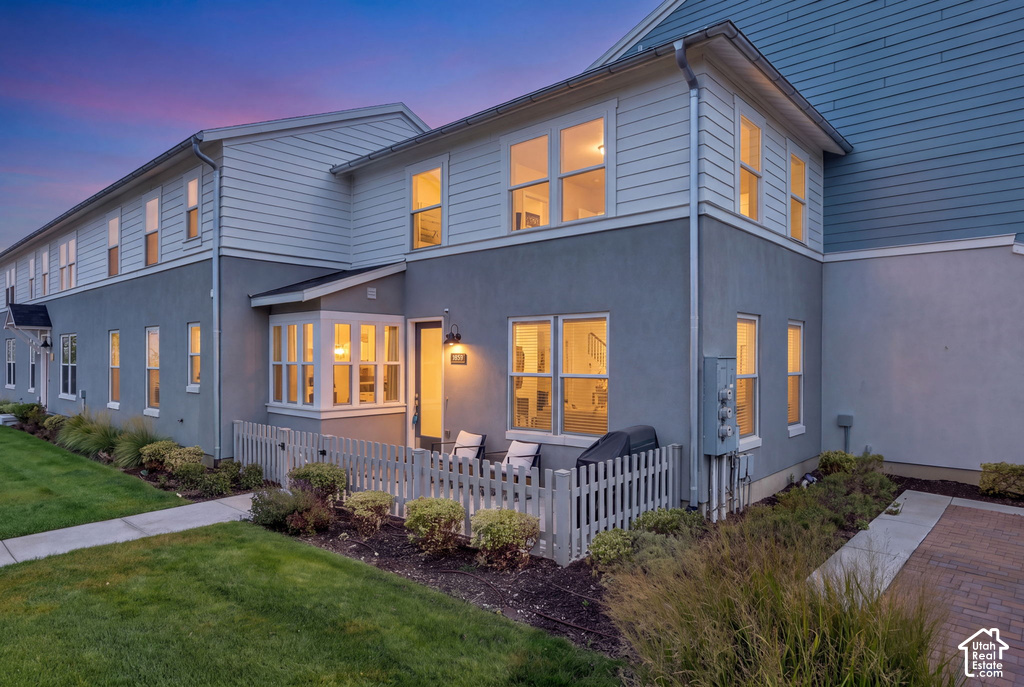 10499 S LIV WAY photo 2