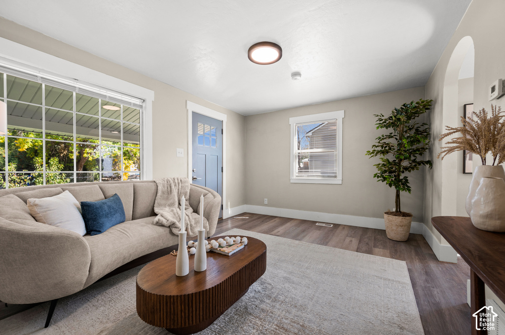 668 E SPRING VIEW DR photo 4