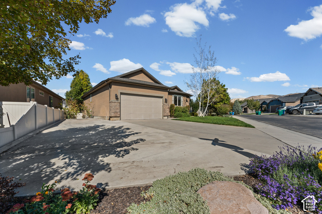 3711 N HOT SPRINGS LN photo 3