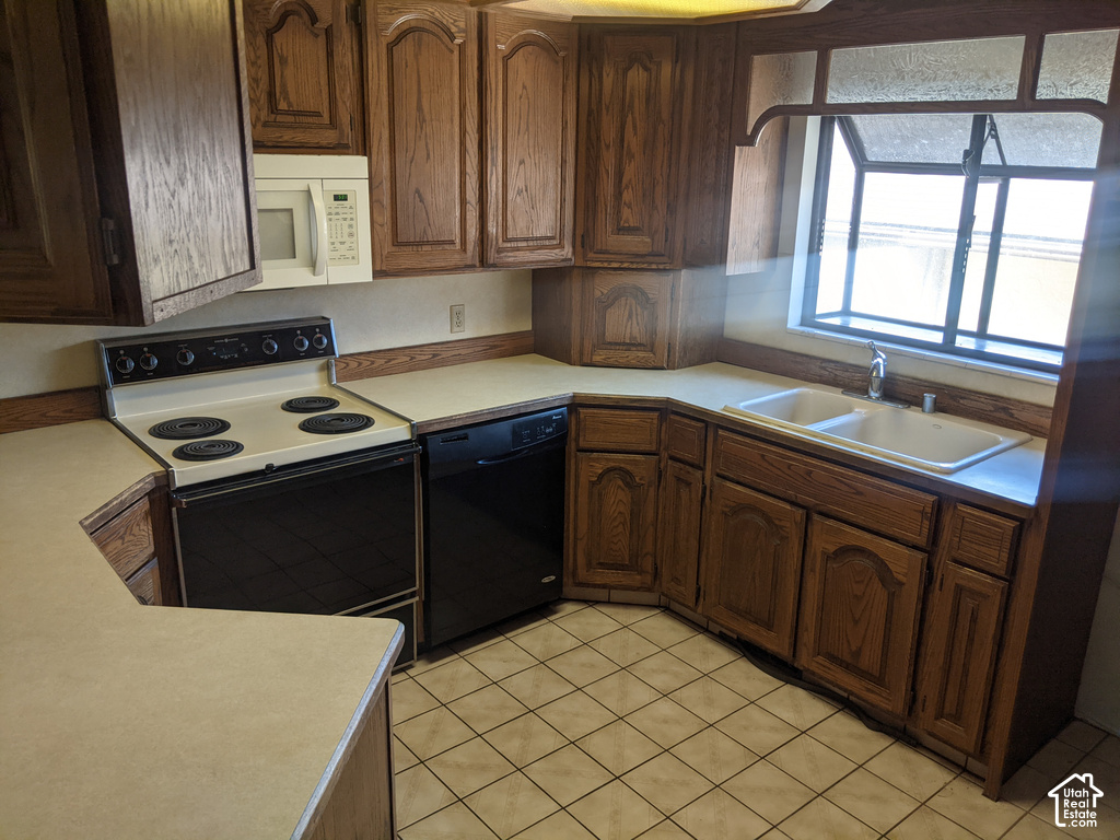 644 W LAMPLIGHTER WAY photo 4