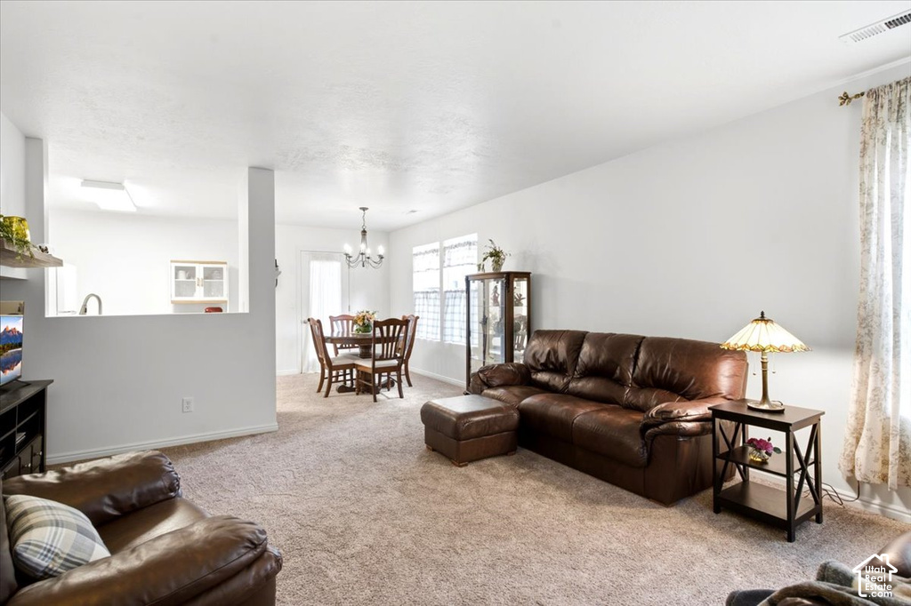 2022 N 2225 W photo 4