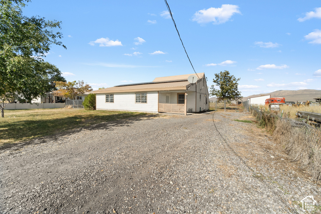 9860 W 10400 N photo 4