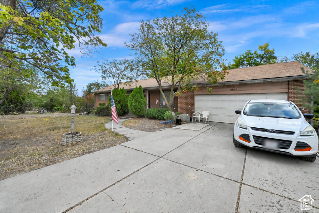 7981 S TEMPLE W DR photo 2