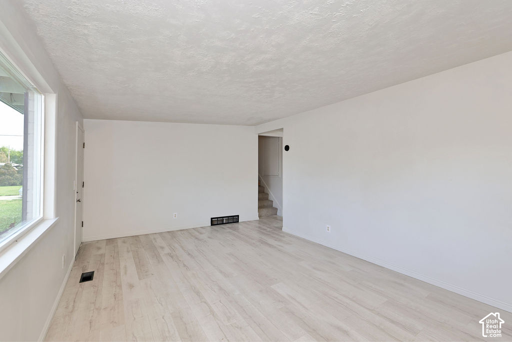 6257 W 3570 S photo 4