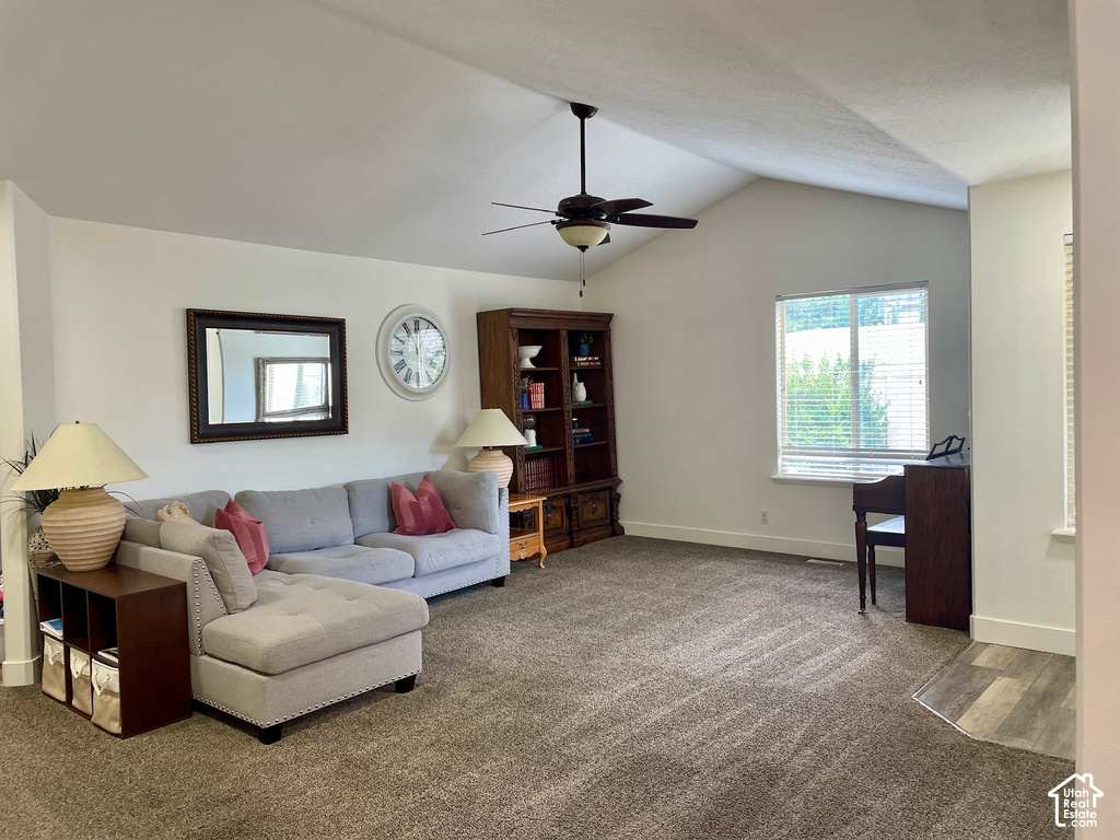 4533 N STONEYBROOK WAY photo 3