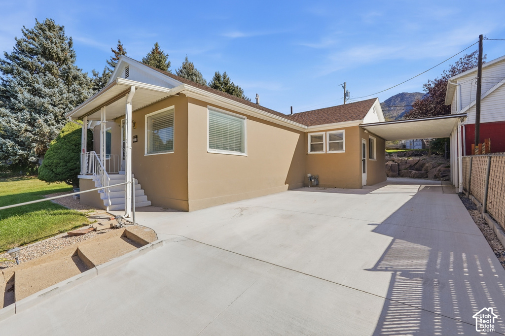 2180 ROBINS AVE photo 2