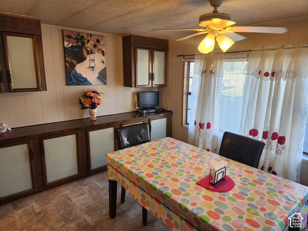 1726 W NORMAN S DR photo 2