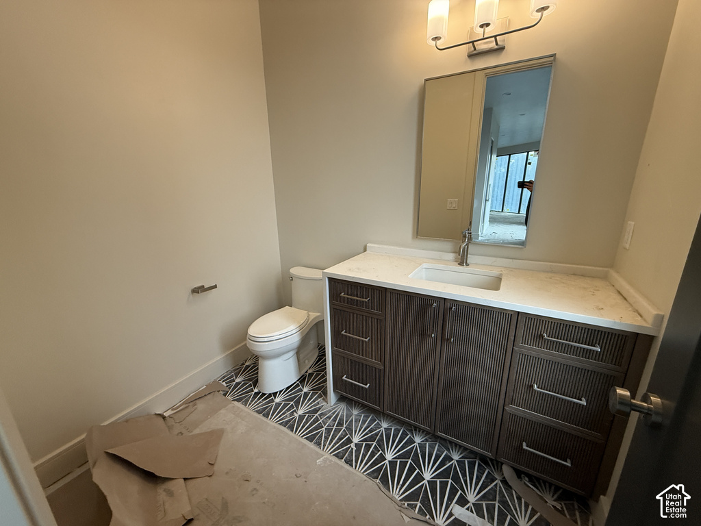 708 W 930 N photo 4