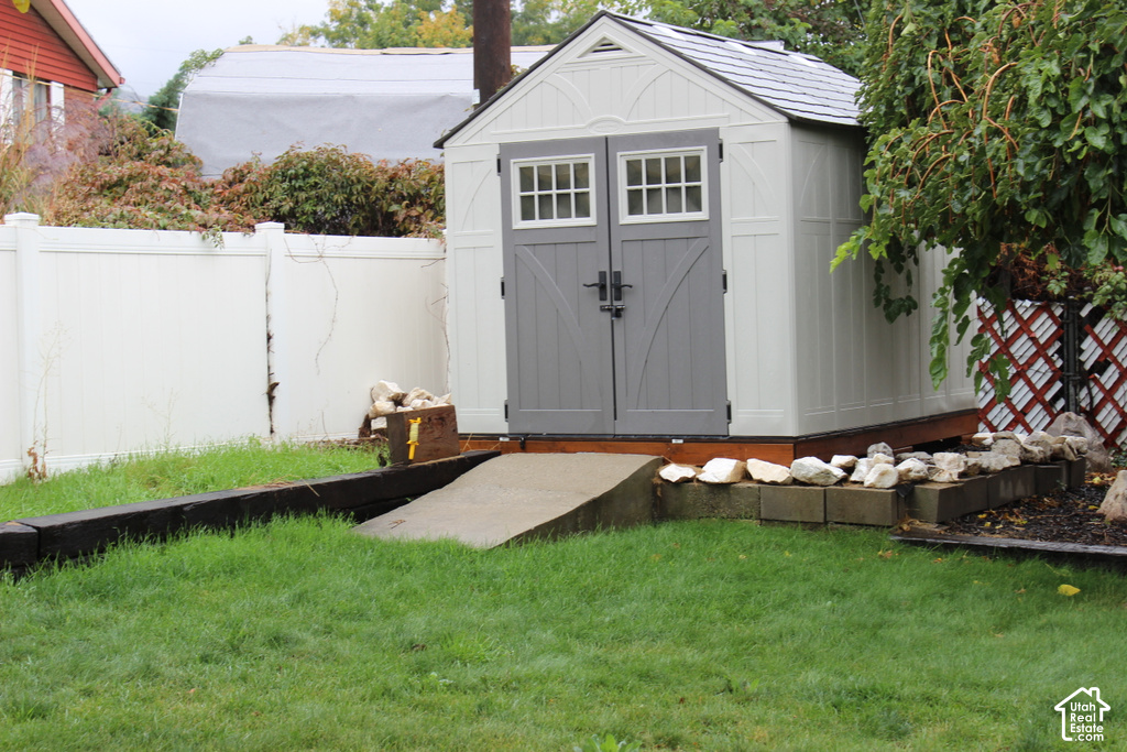 152 E 1600 S photo 4
