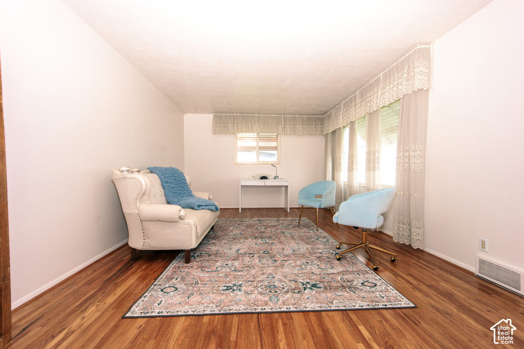 5208 S 2375 W photo 4