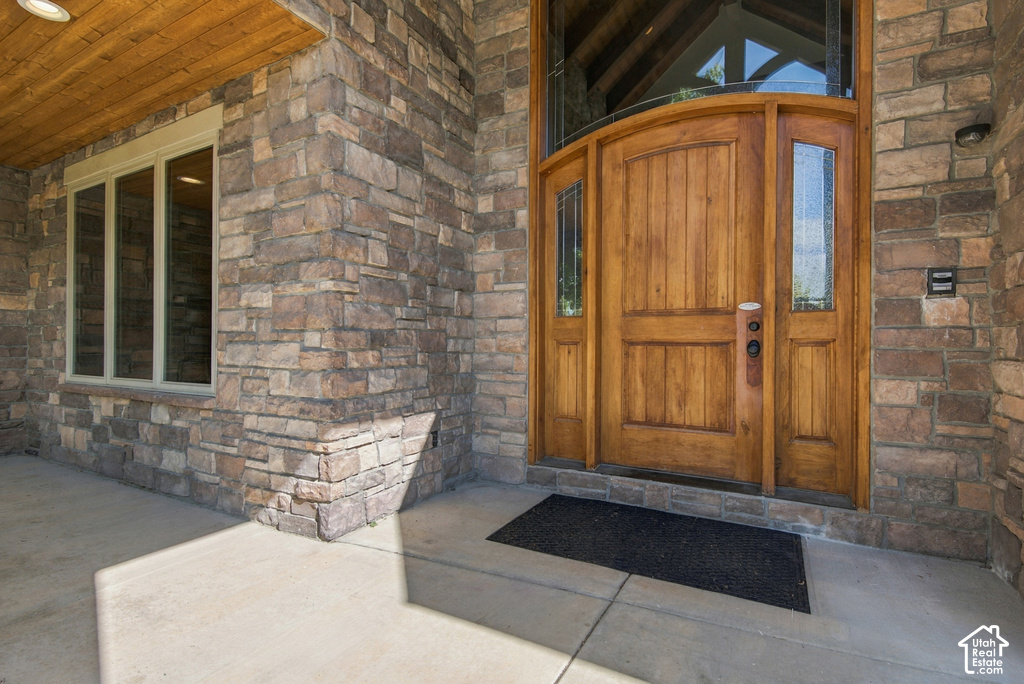 2503 S LOOKOUT DR photo 2