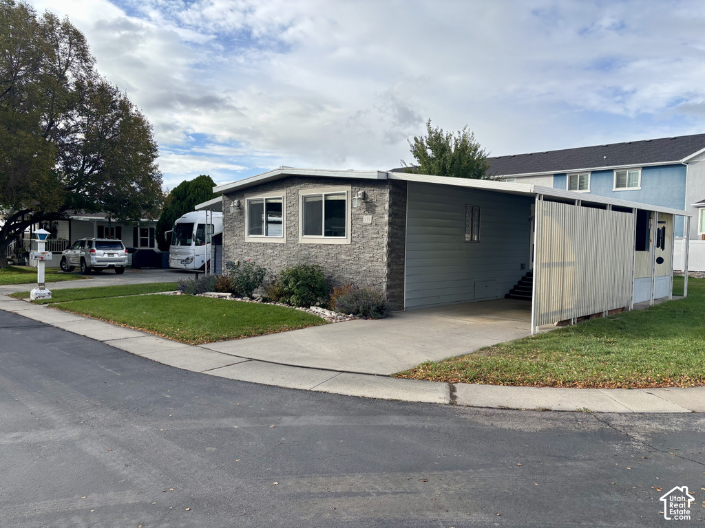 120 N 350 W photo 2