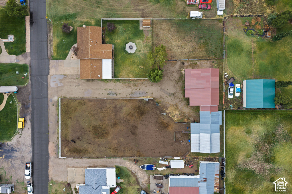 1673 S 2350 W photo 4