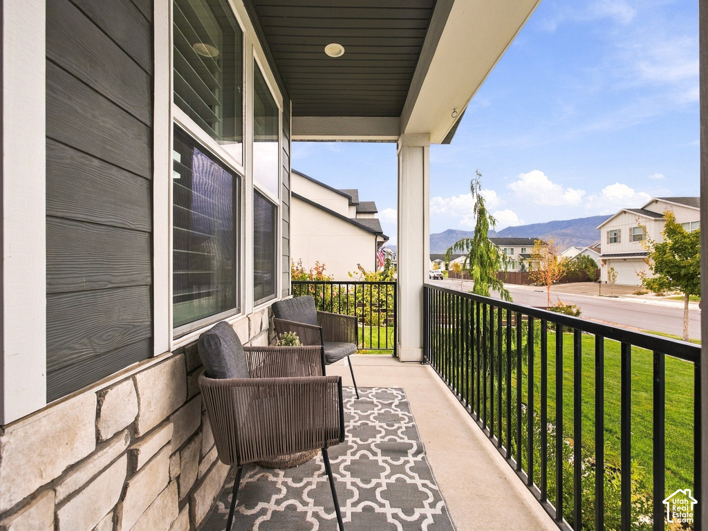 291 N 220 W photo 2