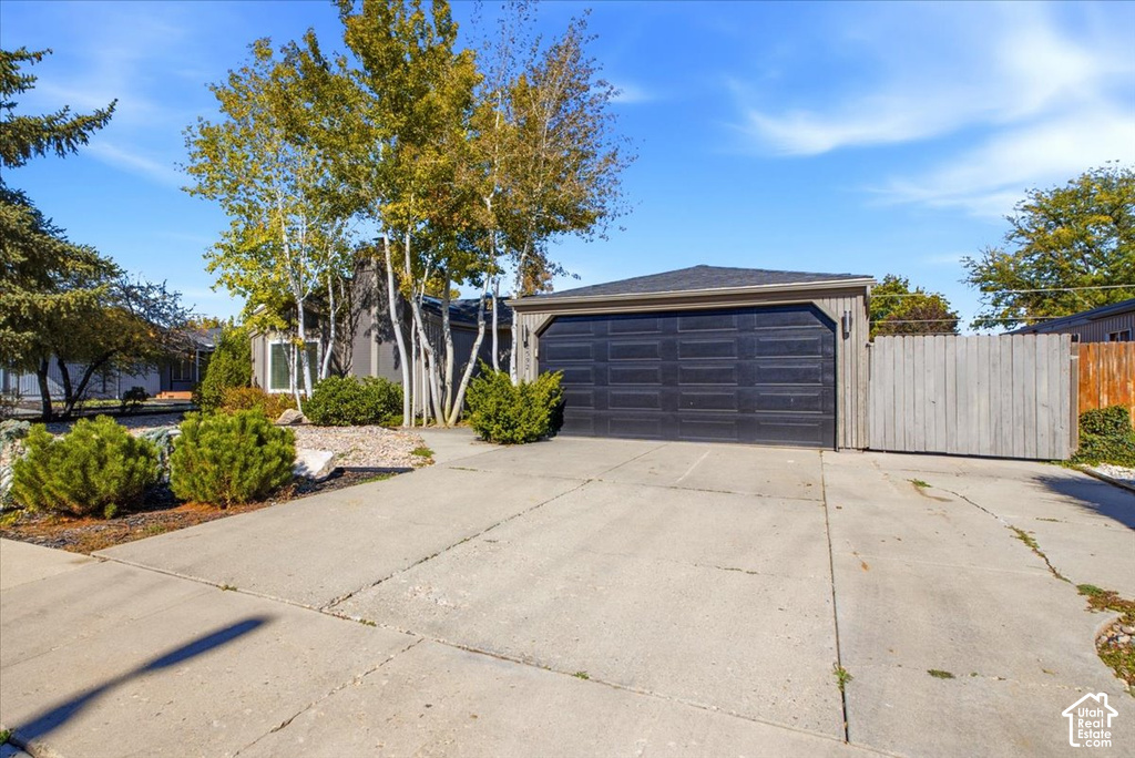 2592 W DUBLIN S DR photo 2