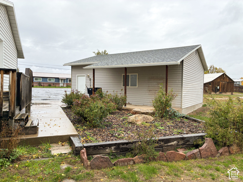 1420 N 3000 W photo 5