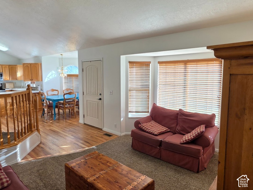 1643 LEWIS AND CLARK DR photo 2