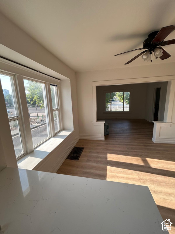 254 E 700 S photo 4
