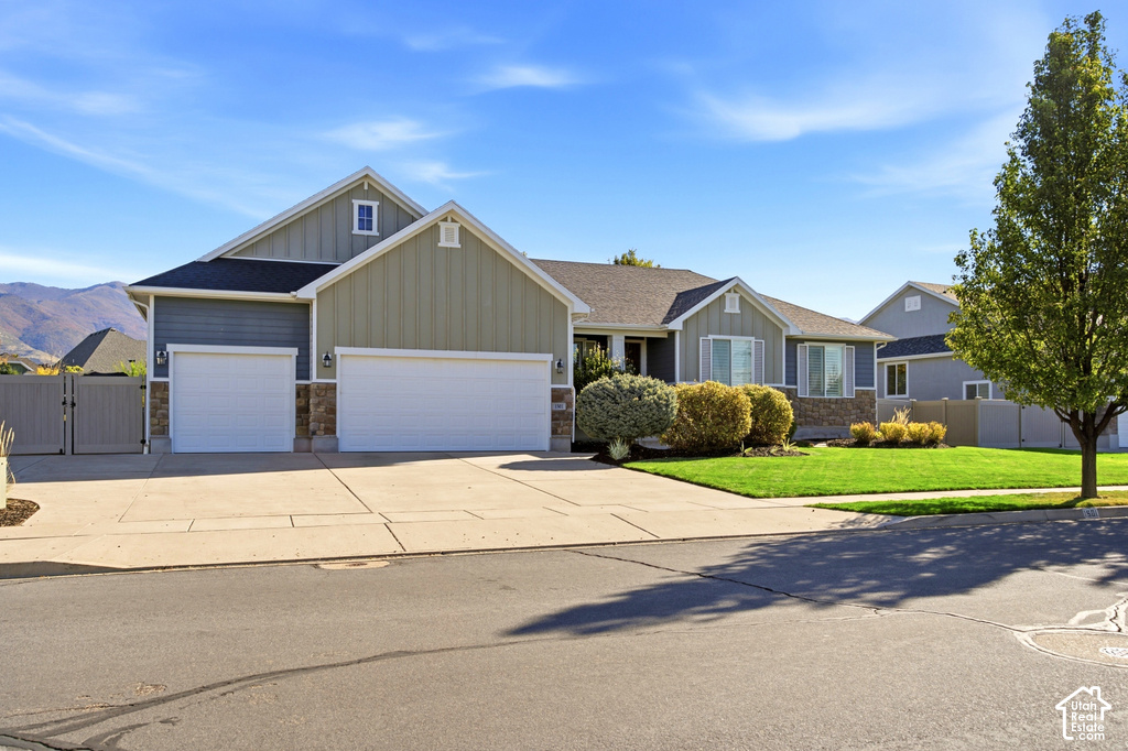 1501 S KENTUCKY DERBY WAY photo 2