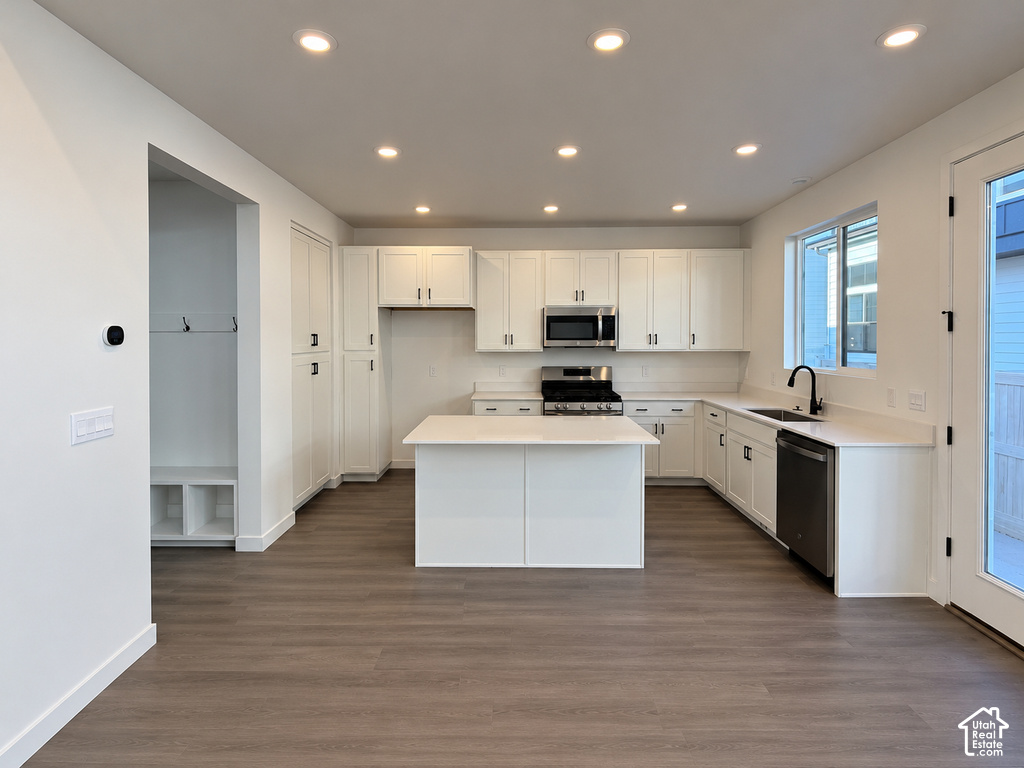 3042 N SUMMER WOOD DR photo 2